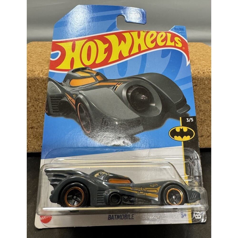 Hot Wheels 1/64 Batmobile 2023 Gray Orange Rims 103/250 Batman Series 3/5 New